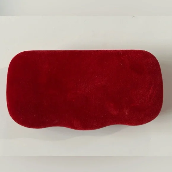 Gucci Butterfly Eyeglasses. 
Case included with authenticity card - Picture 6 of 6